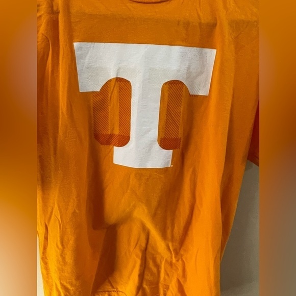 ADIDAS University Tennessee The Go-To Tee Unisex Size Large - Picture 3 of 4